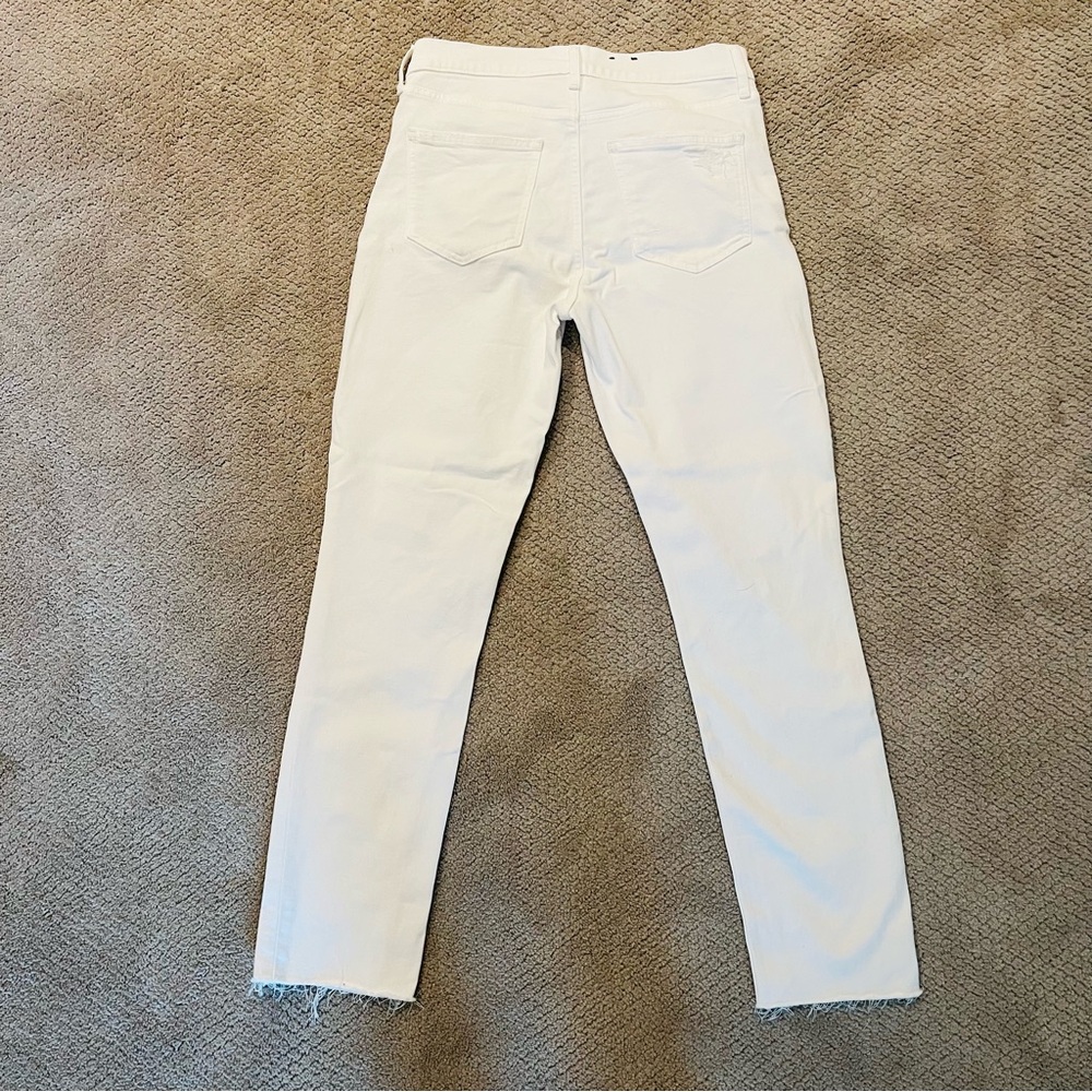 Gap Vintage Slim Mid Rise White Distressed Jeans, Size 29 / 8 Long - Picture 9 of 10